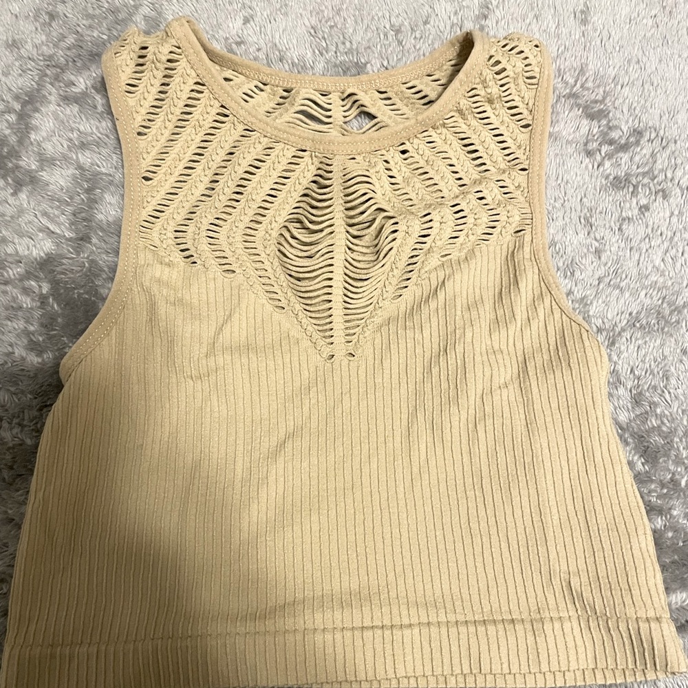 Crop top